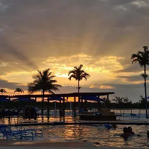 https://golden-lake-um-pedaco-do-paraiso-em-arraial-do-cabo.cabofriohotels.org